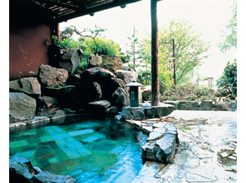 Open-air bath